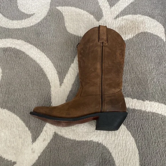 Women’s brown distressed Durango western boots - Picture 3 of 4